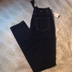 SOLD❣️Dk Blue Skinny Jeans 👖